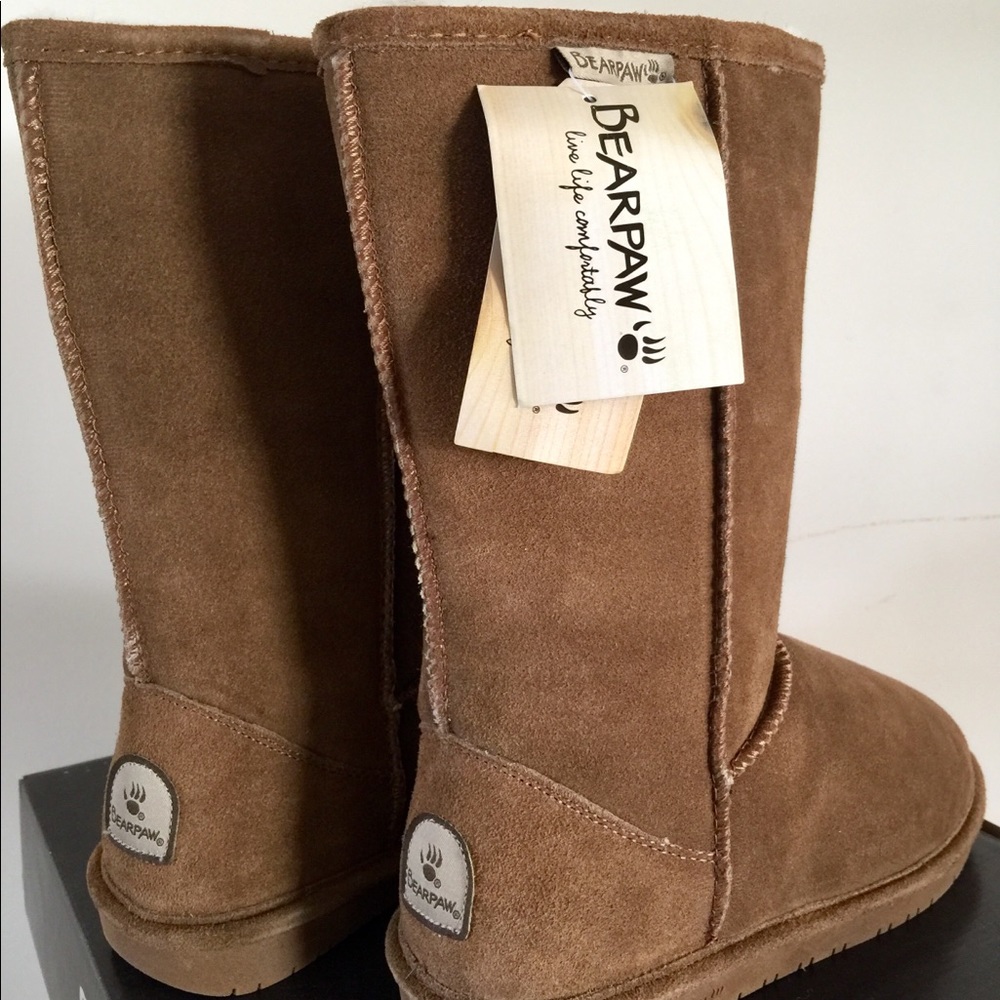 Barepaw Boots Size 7. Never worn